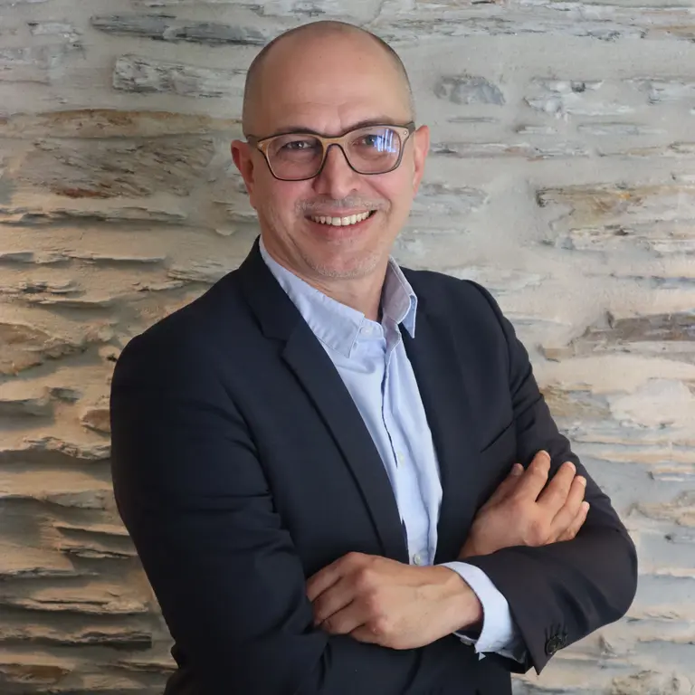 Portrait Me Julien Piednoir - Avocat